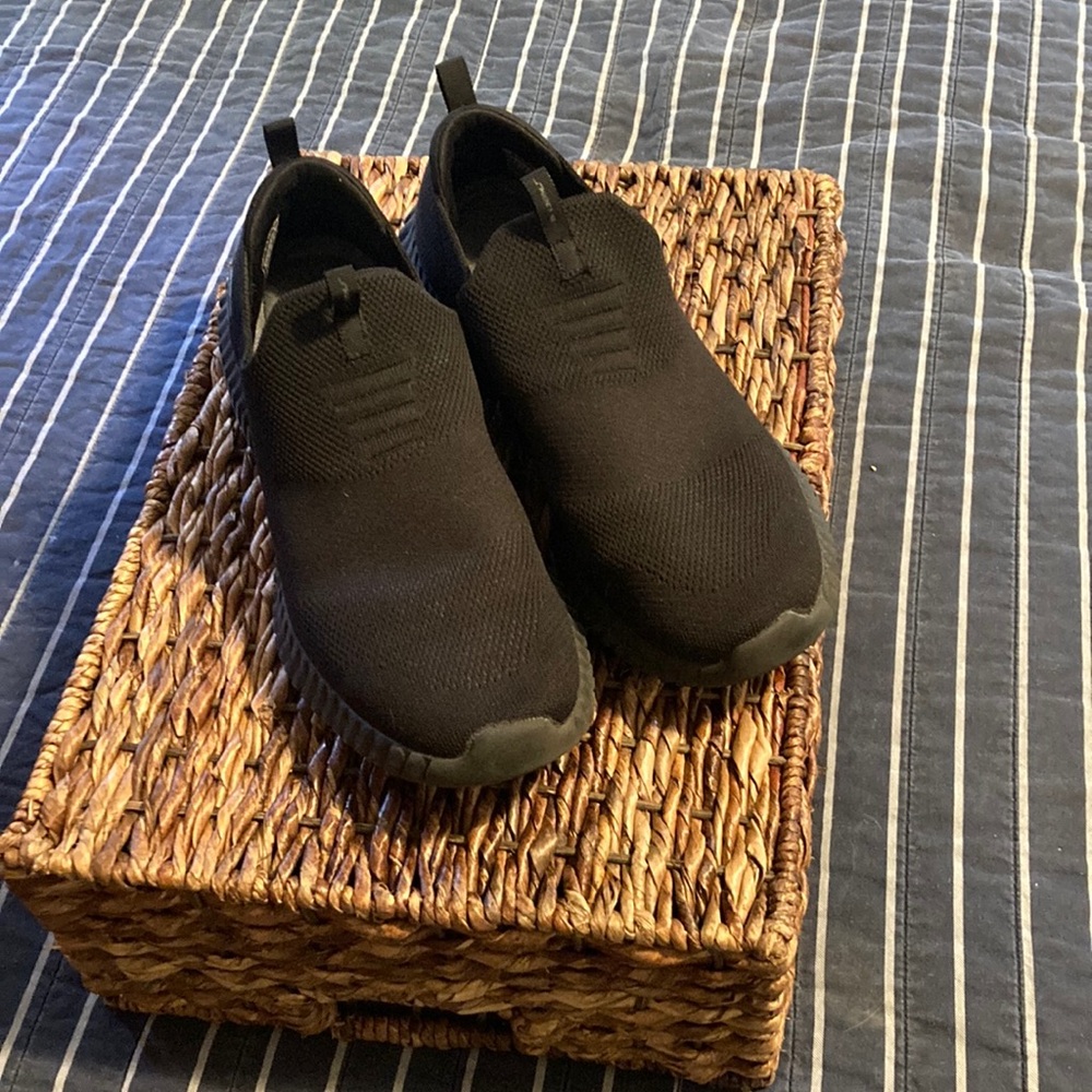 Skechers Black Knit Slip-On Loafers